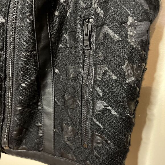 Sam Edelman Vegan Leather Black Houndstooth Moto Vest XS‎ Asymmetric Zip - Picture 5 of 9